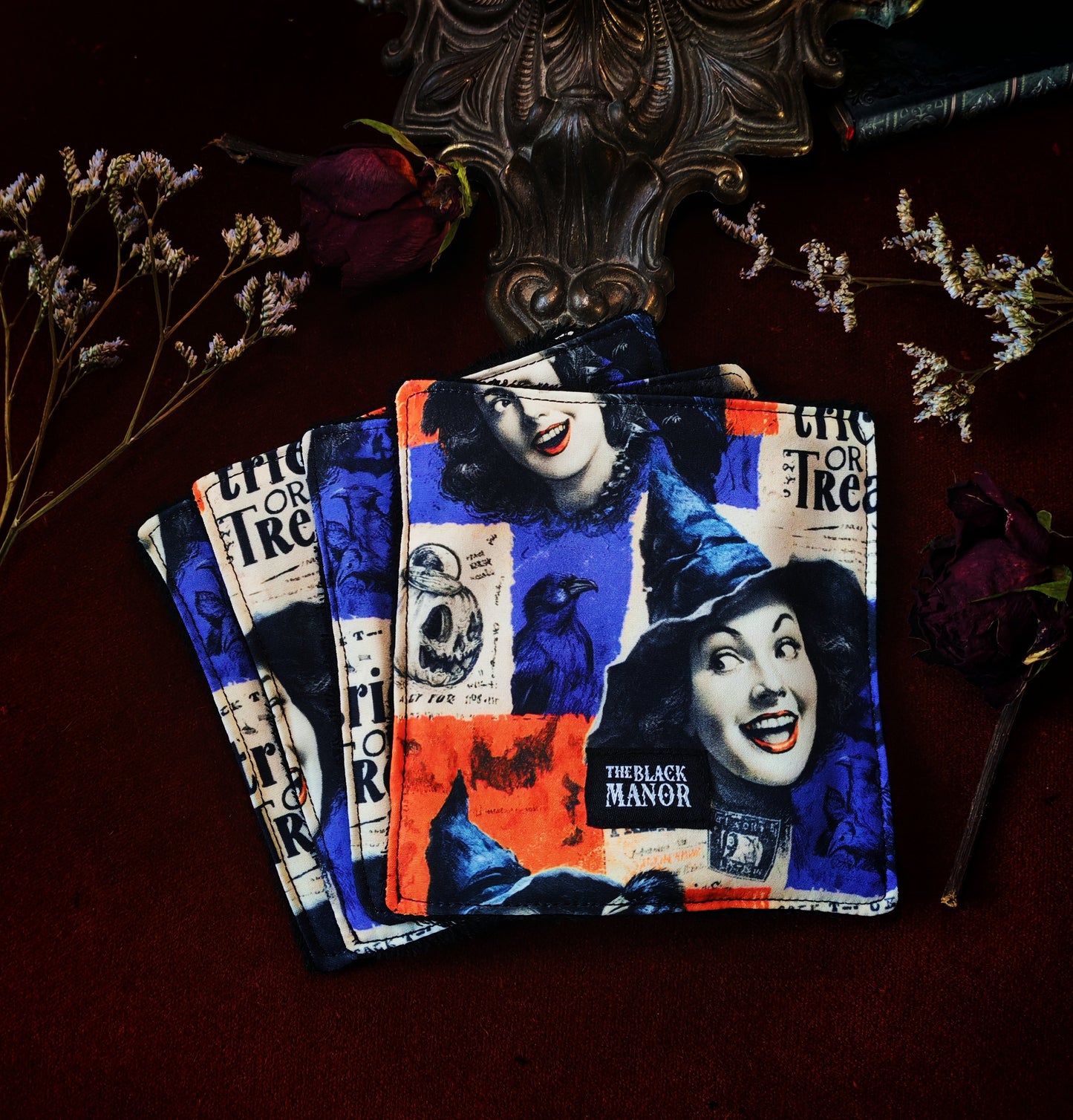 (4 pcs) Lingettes démaquillantes "Haunted Crypt"