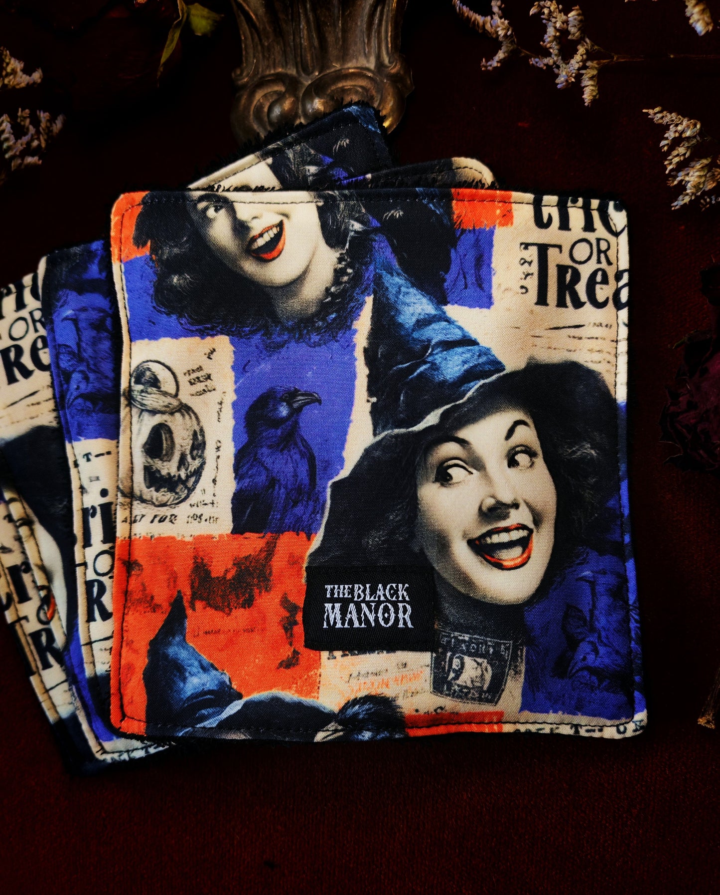(4 pcs) Lingettes démaquillantes "Haunted Crypt"