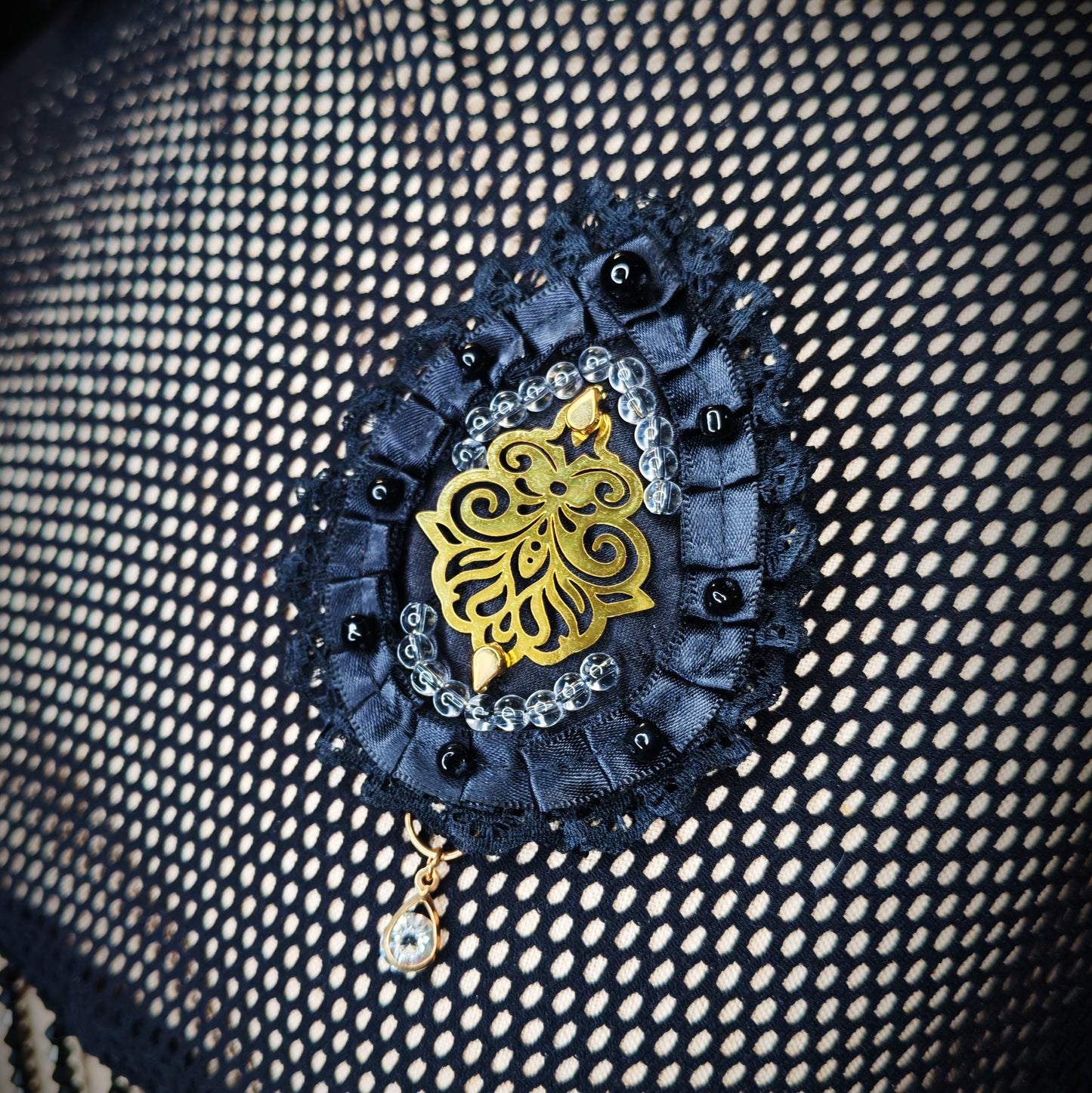 Broche "Larme de minuit"