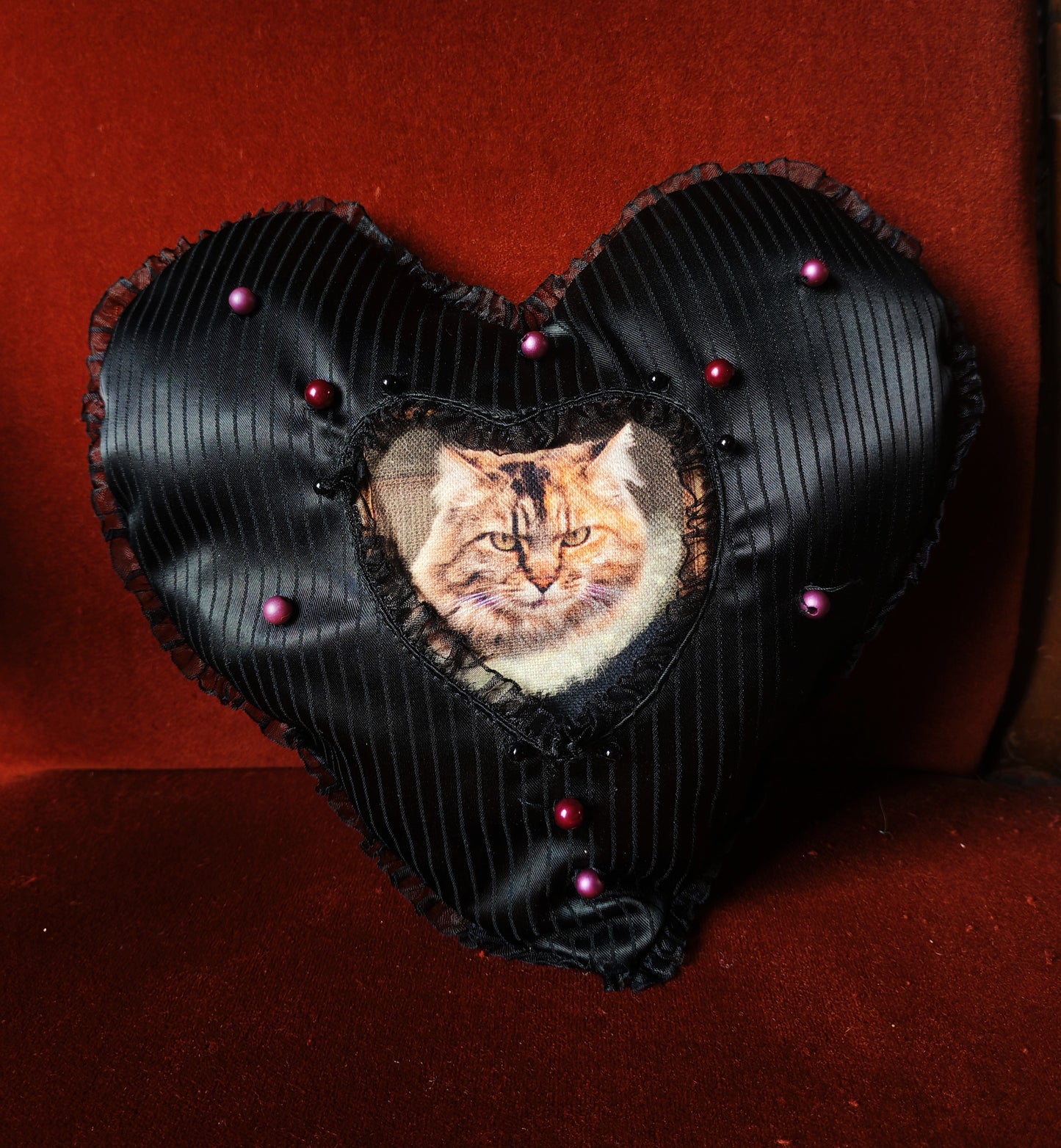 Coussin coeur (Lucifer) "Purr Amor"