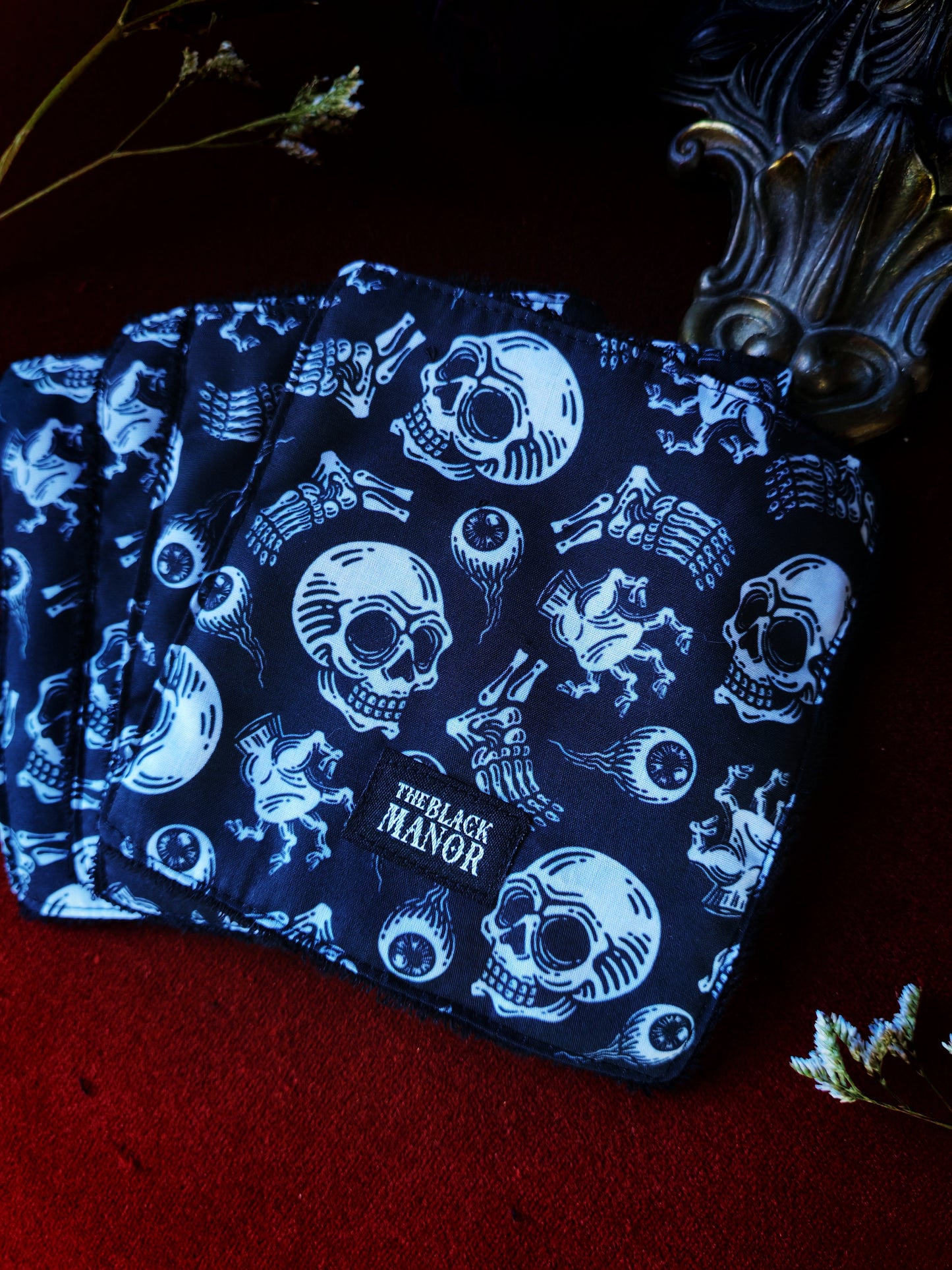 (4 pcs) Lingettes démaquillantes "Haunted Crypt"