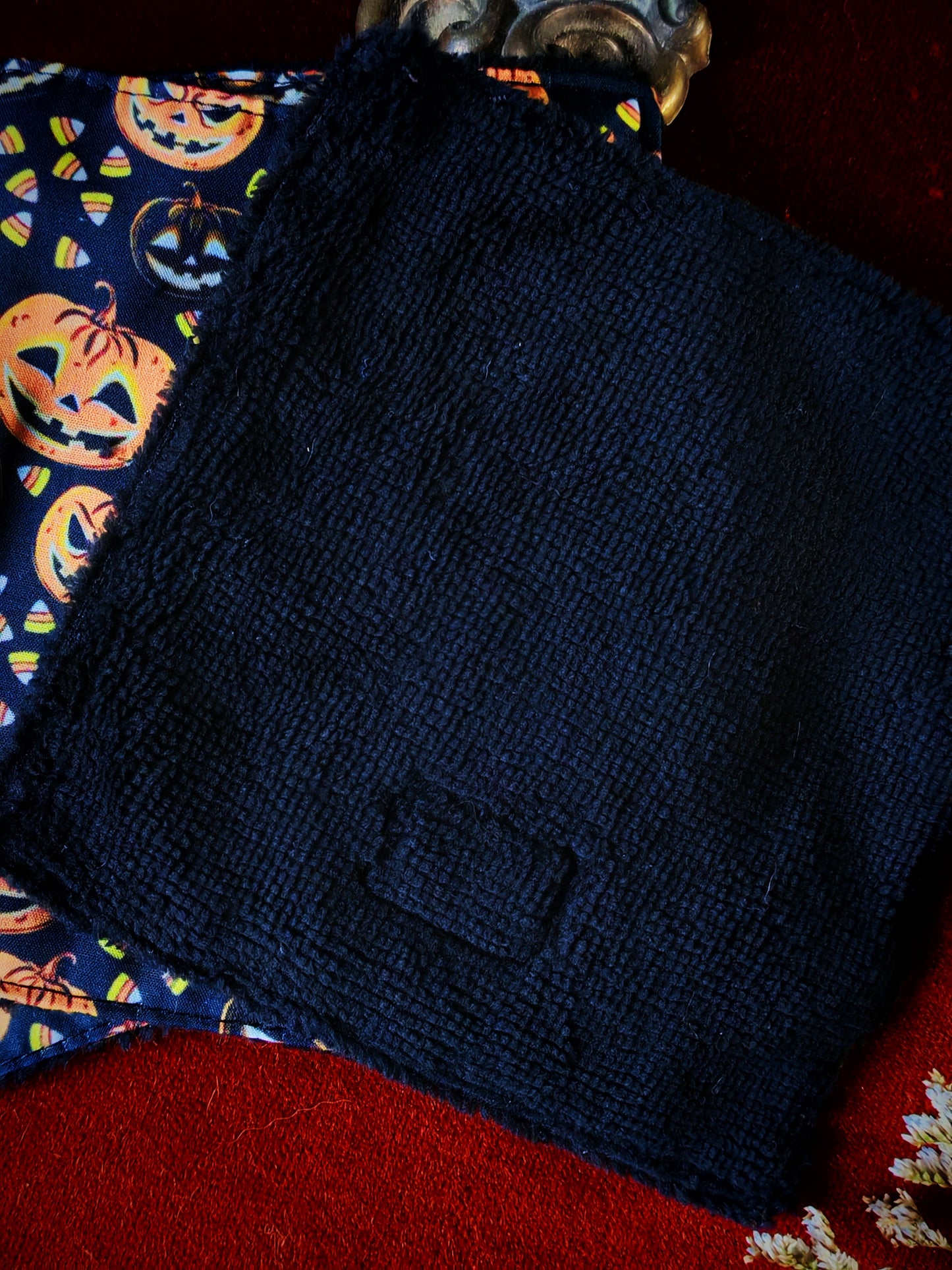 (4 pcs) Lingettes démaquillantes "Haunted Crypt"