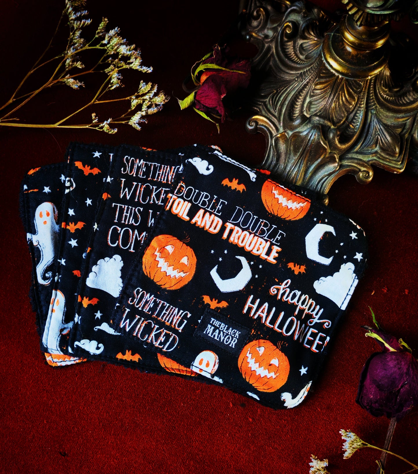 (4 pcs) Lingettes démaquillantes "Haunted Crypt"