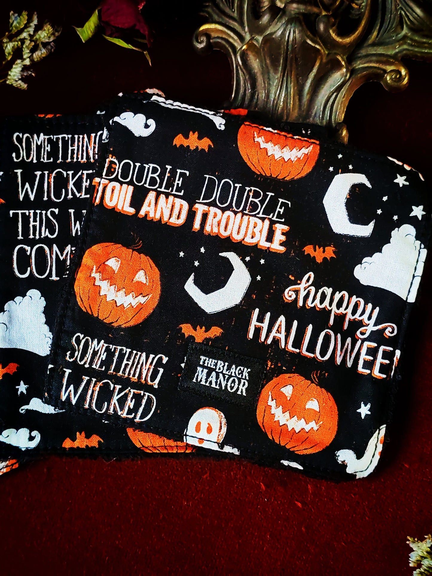 (4 pcs) Lingettes démaquillantes "Haunted Crypt"
