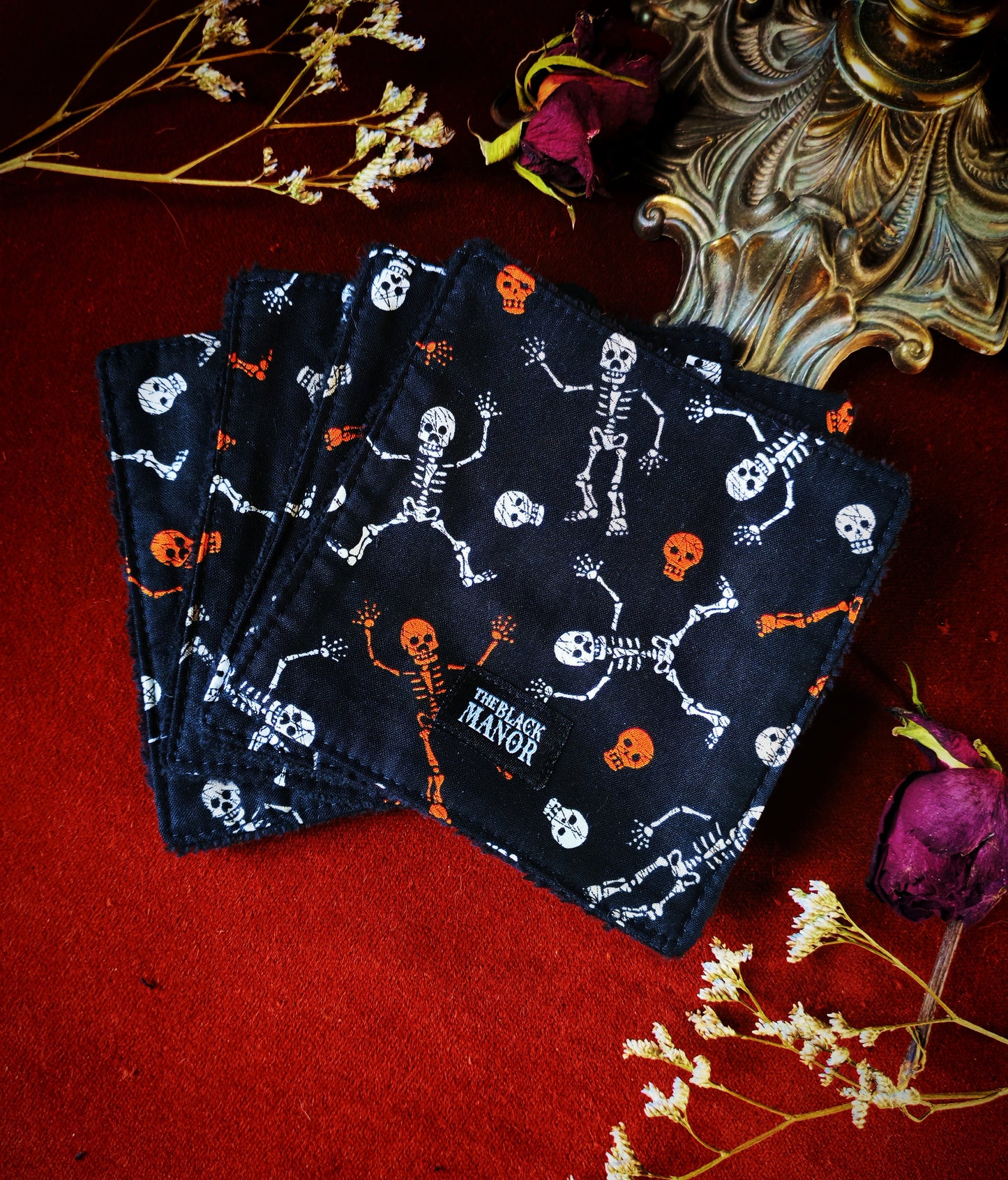 (4 pcs) Lingettes démaquillantes "Haunted Crypt"
