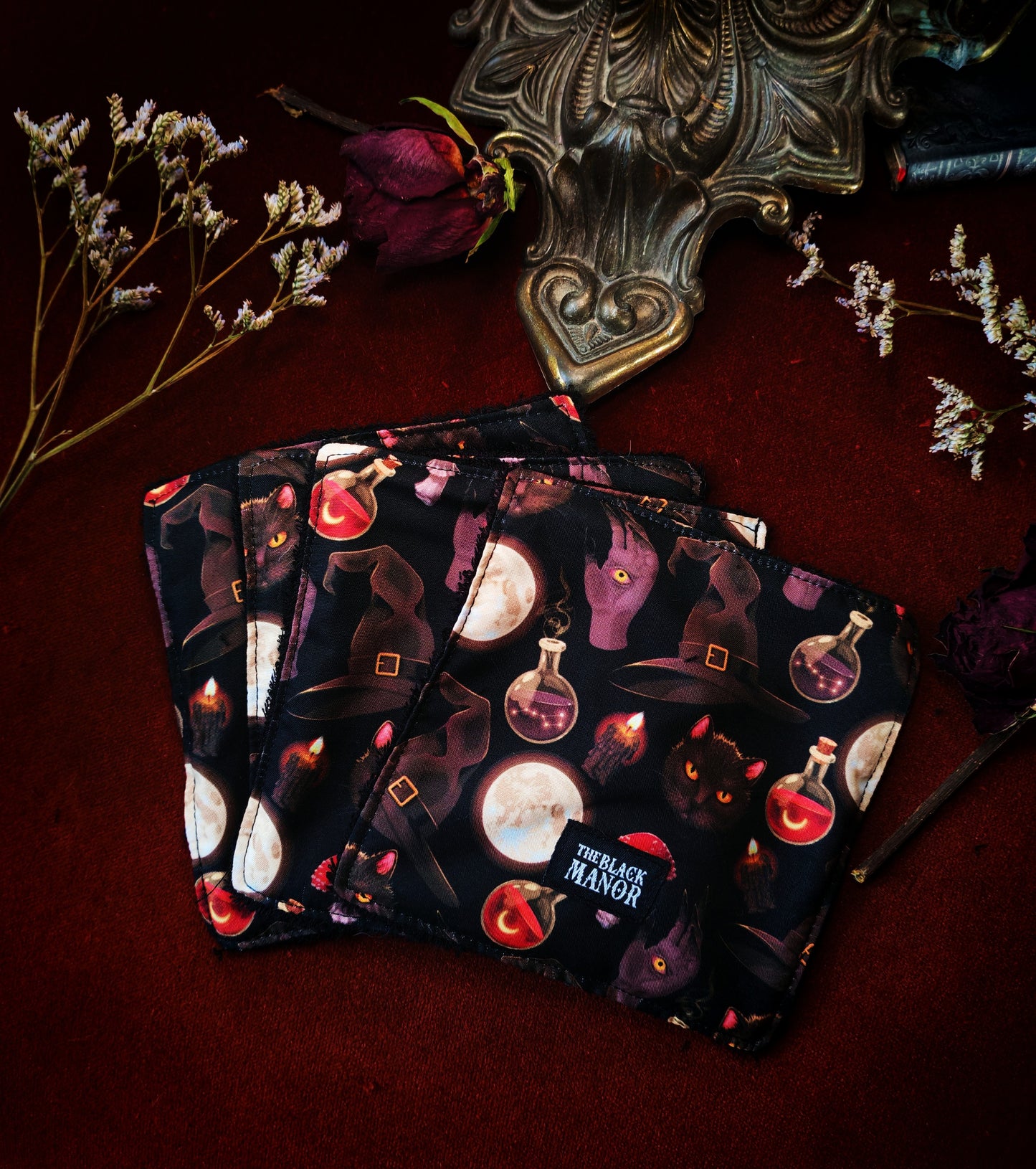 (4 pcs) Lingettes démaquillantes "Haunted Crypt"