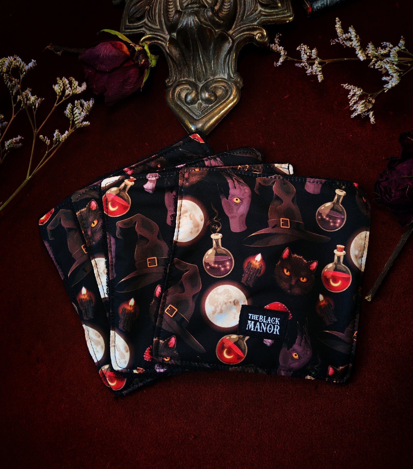 (4 pcs) Lingettes démaquillantes "Haunted Crypt"