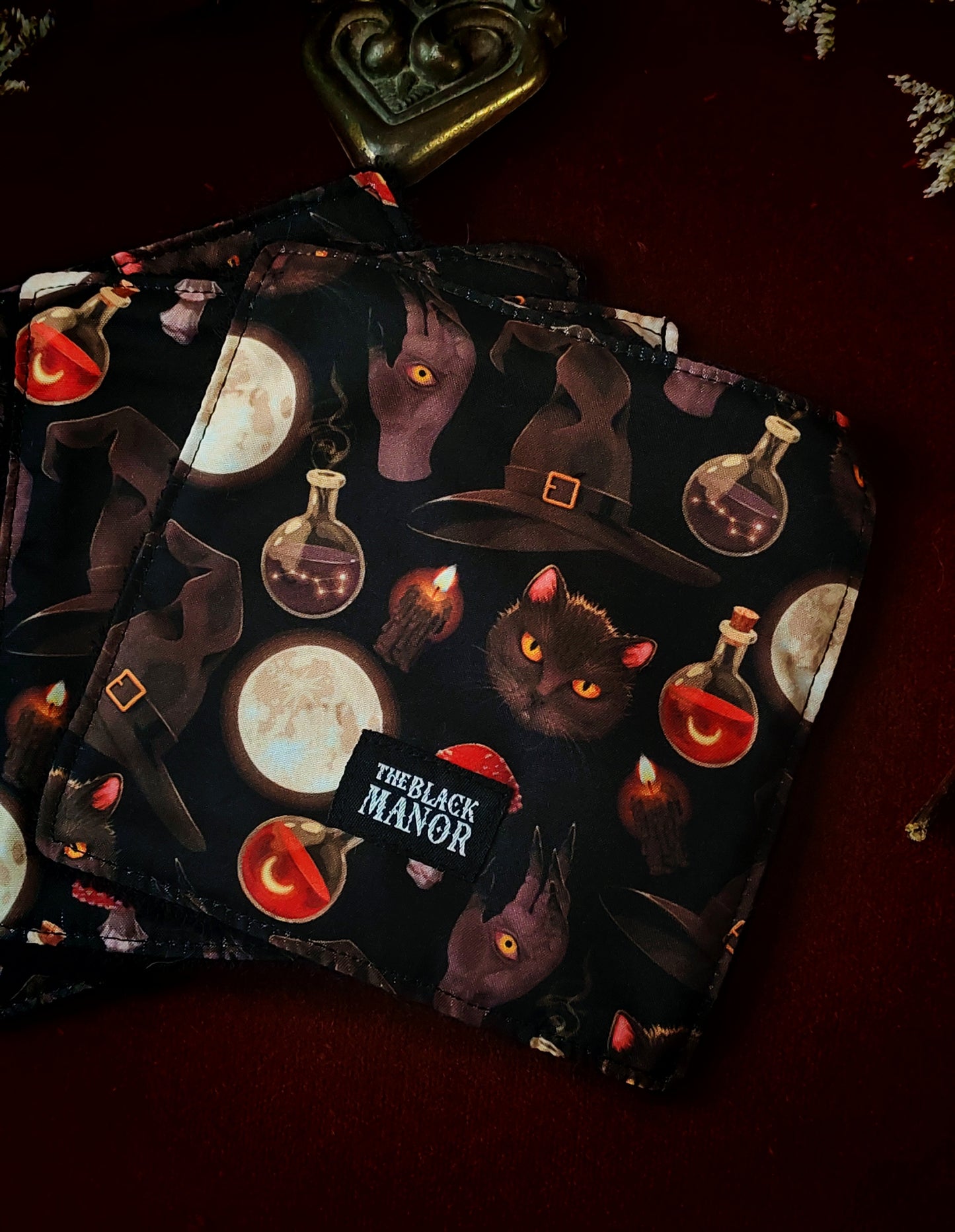 (4 pcs) Lingettes démaquillantes "Haunted Crypt"