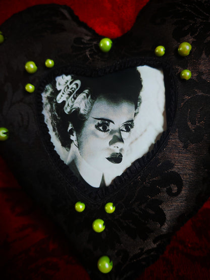 Ensemble Coussins coeur "Frankenstein"