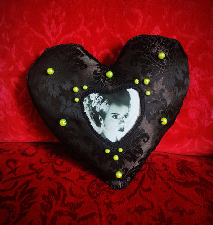 Coussin coeur "Bride Of Frankenstein"