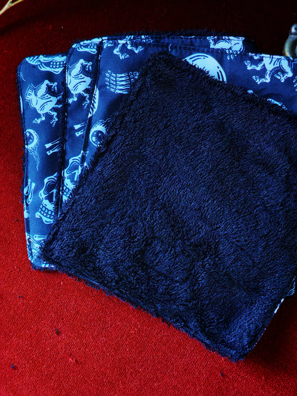 (4 pcs) Lingettes démaquillantes "Haunted Crypt"