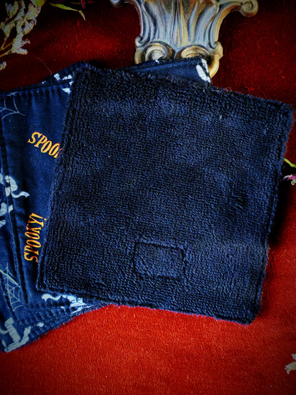 (4 pcs) Lingettes démaquillantes "Haunted Crypt"