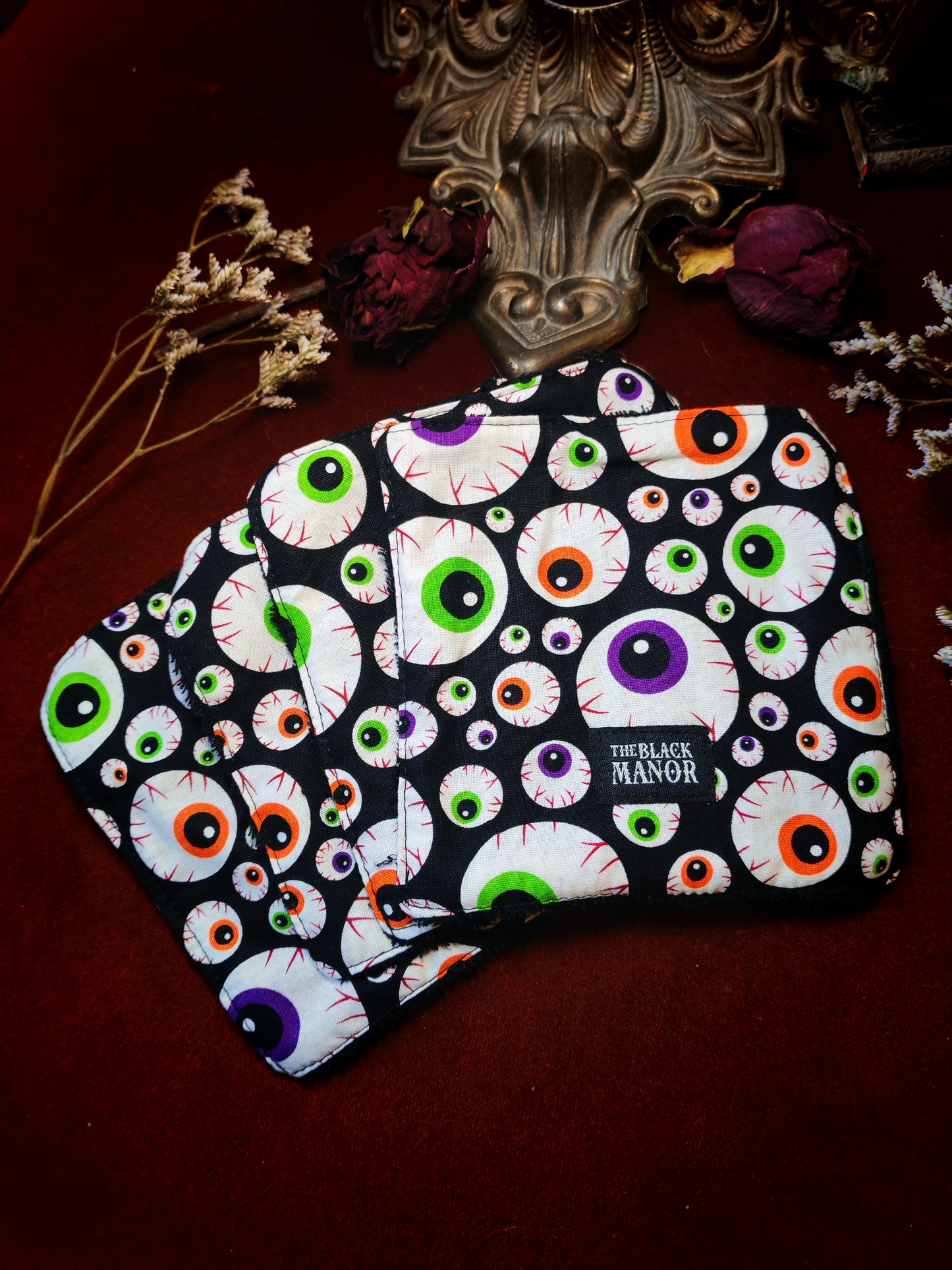 (4 pcs) Lingettes démaquillantes "Haunted Crypt"