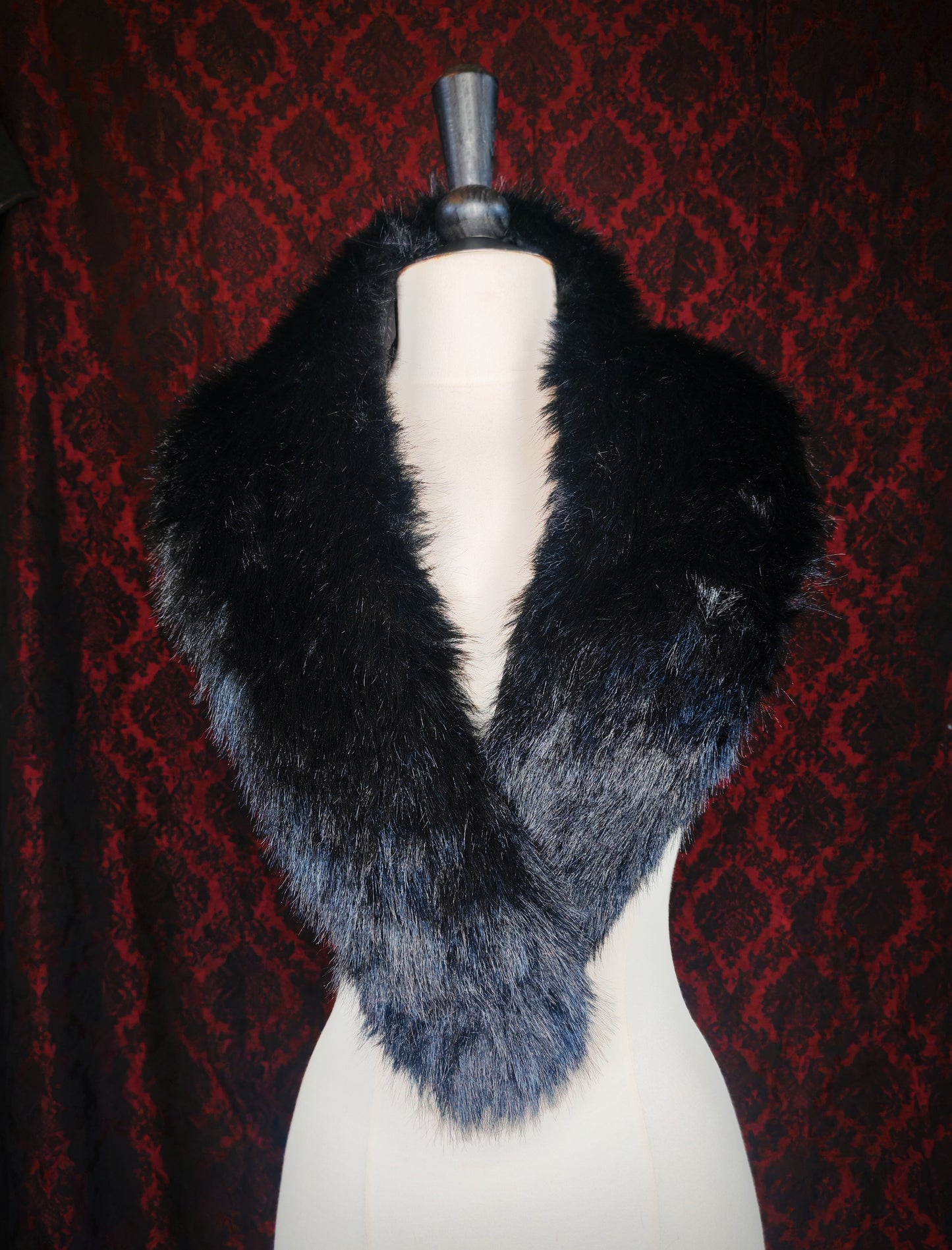 Col "Vampire Desire" Noir