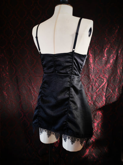 Nuisette "Deadly Embrace"