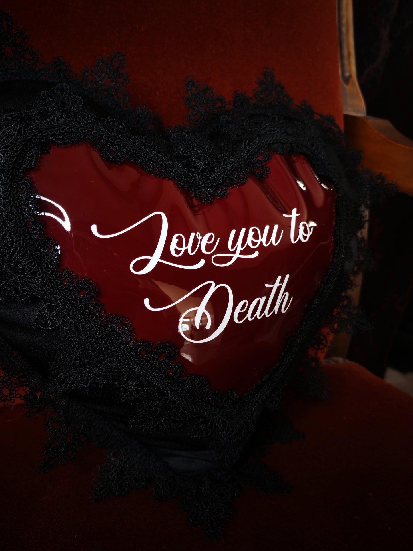 Coussin "Love you to death"