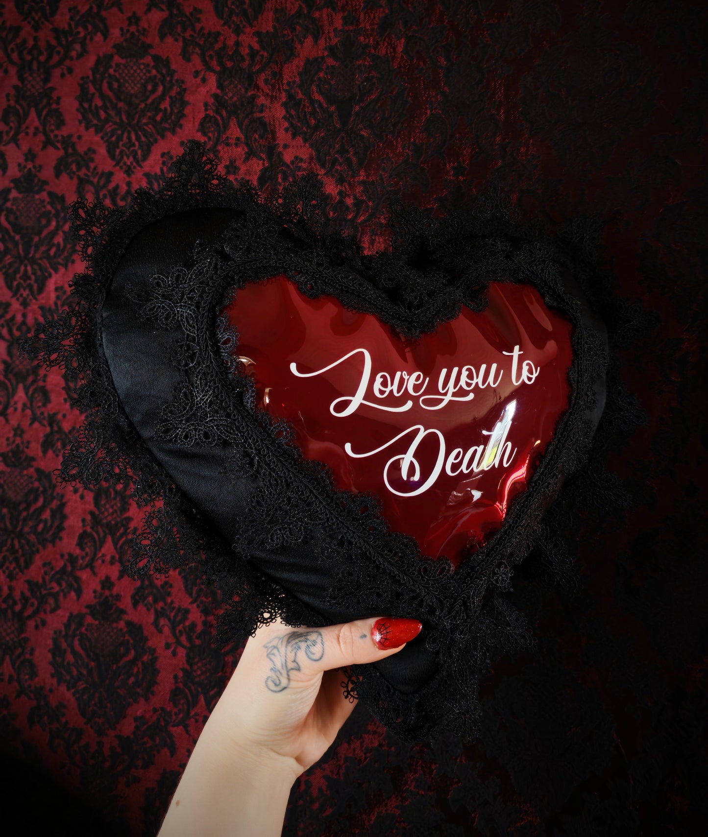 Coussin "Love you to death"