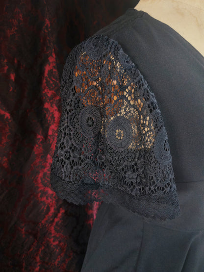 Robe "Eclosion noire" - Precommandes jusqu'au 21 juin