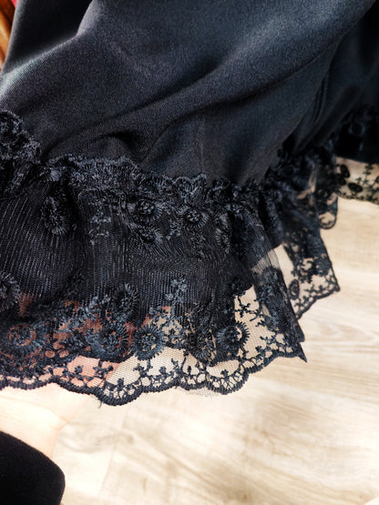 Robe "Eclosion noire" - Precommandes jusqu'au 21 juin