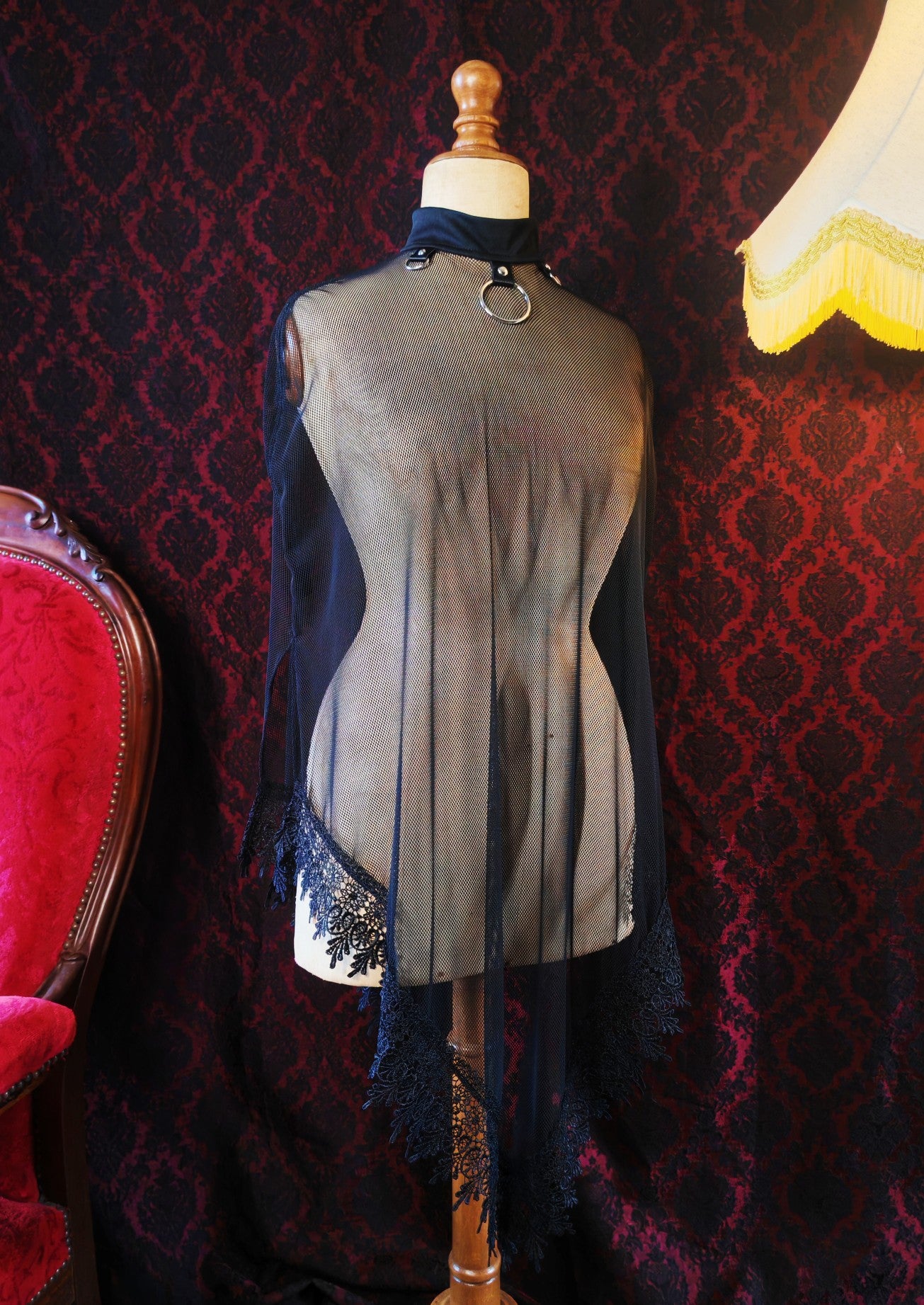 Poncho mesh "Romantic Halo"