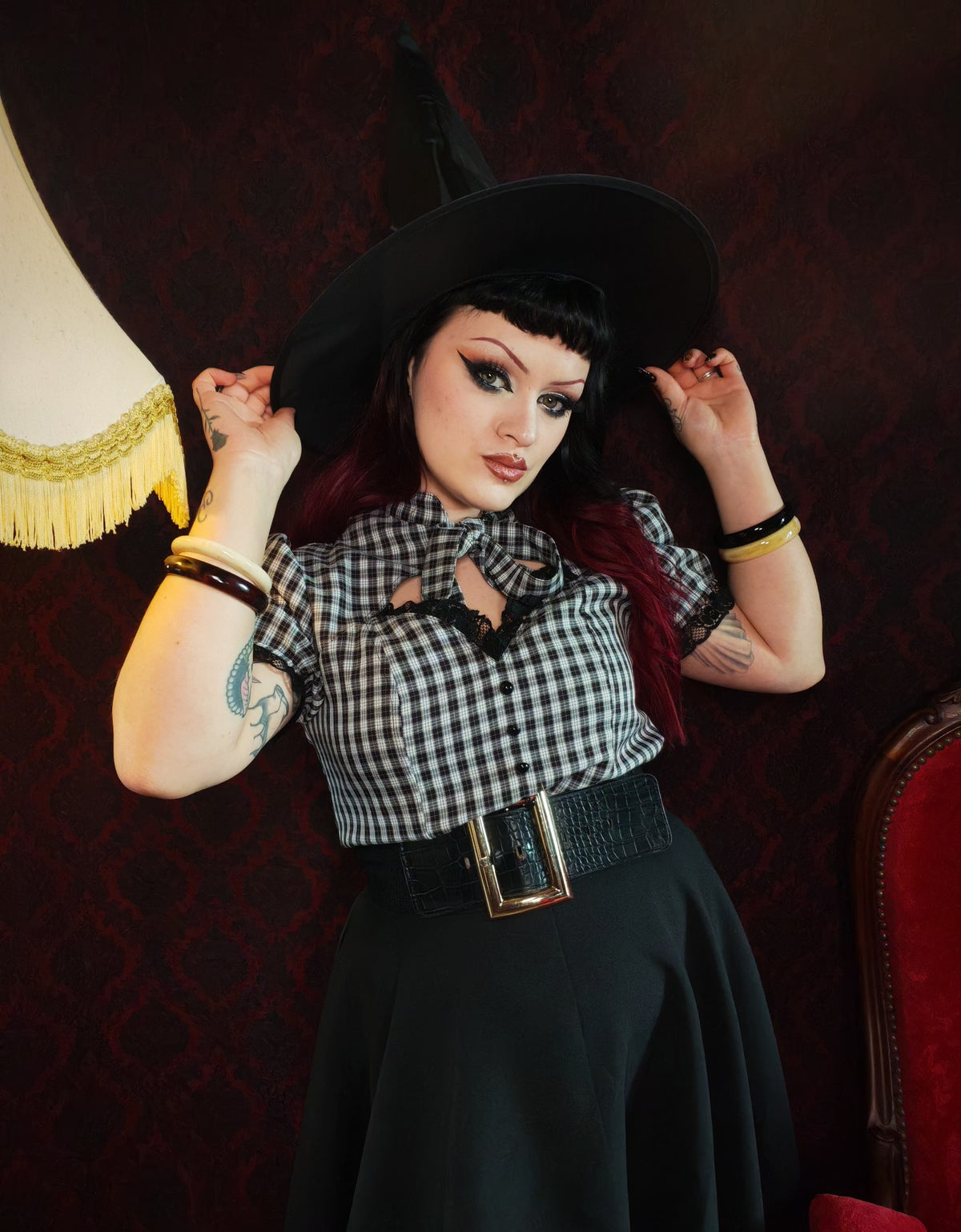 "Carmilla" mesh poncho