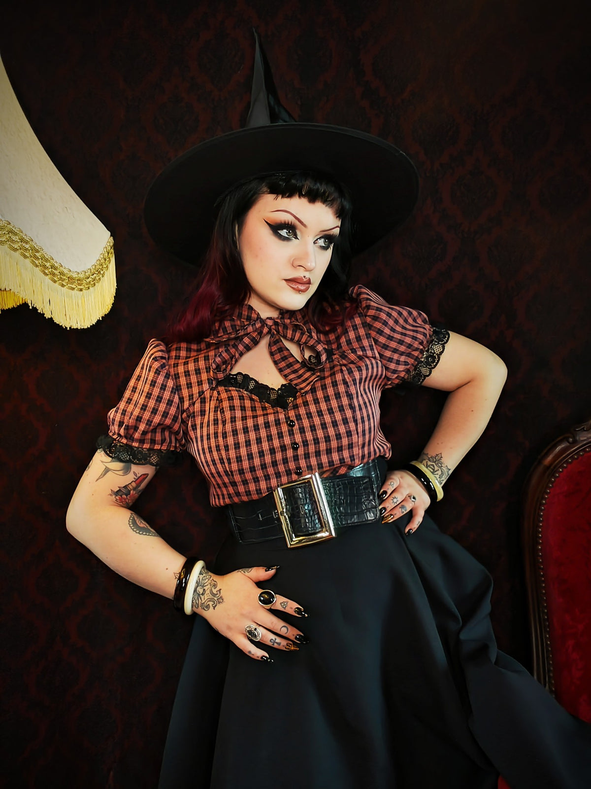 "Carmilla" mesh poncho