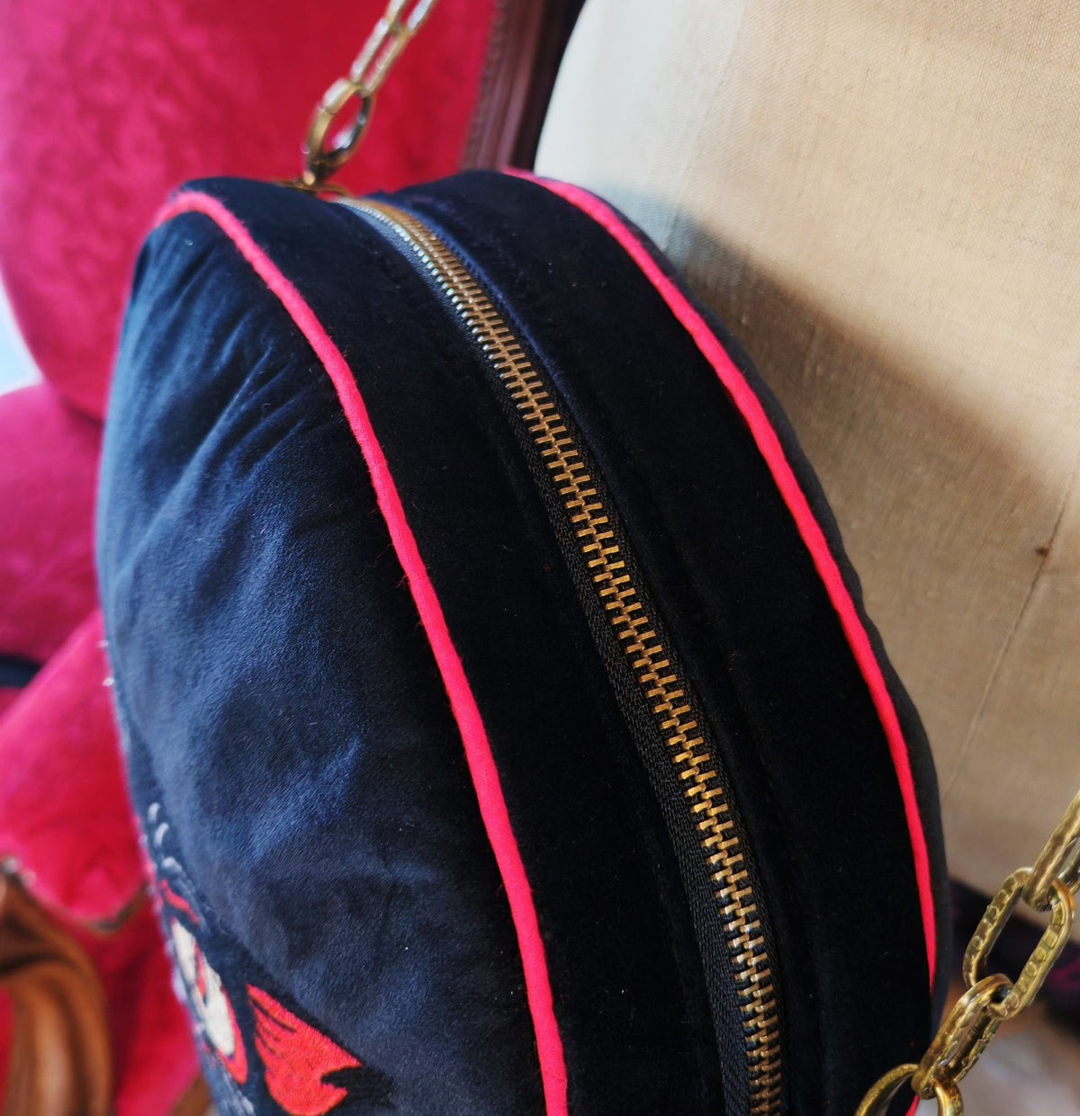"Velvet Poison" bag